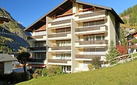 Apartment Grillon-3 By Interhome